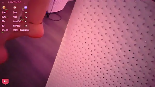 __--__Bambi__X__OFF__--__ 在線直播表演