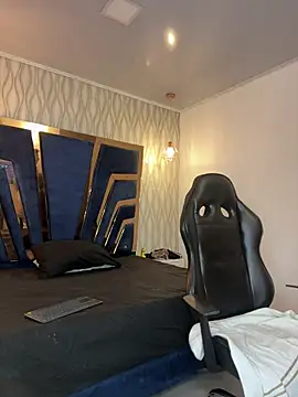 Chat XXX Live Brad_Summer