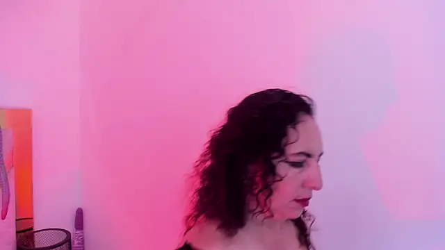 دردشة Luna_Naughty1 الجنسية المباشرة