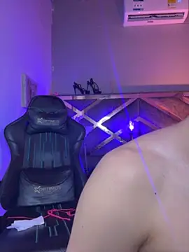 Cherry_zayden_'s Webcam Show