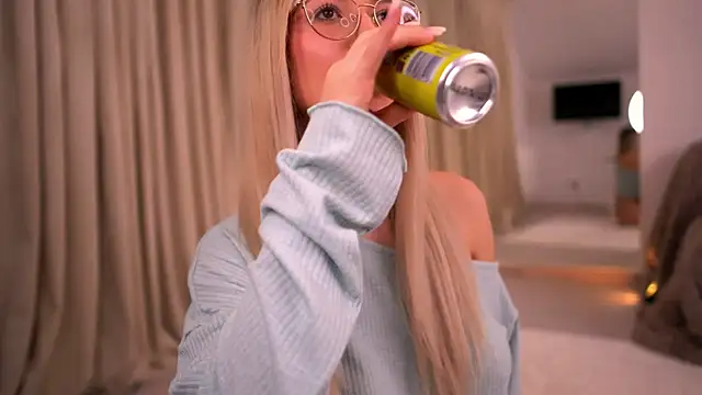 KylieJoyce 라이브 XXX 채팅