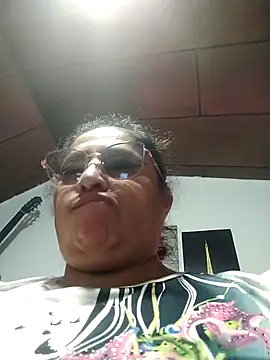 Keyla01_ 在線直播表演