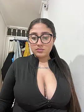 croftsmila's Webcam Show