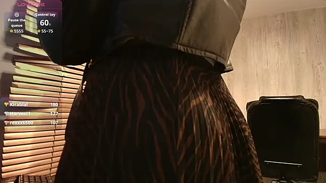 Chat XXX ao vivo de AuroraBrow