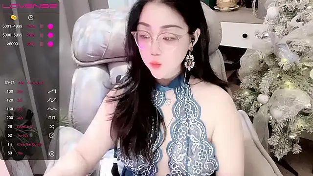 Monica-666888- 即時 XXX 聊天