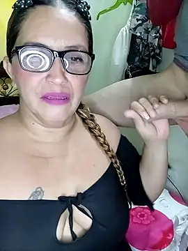 BURBUJA_y_CABALLERO 网络视讯表演