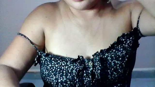 shashel5's Live XXX Chat