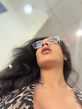 FerrariFrench Live XXX-chat