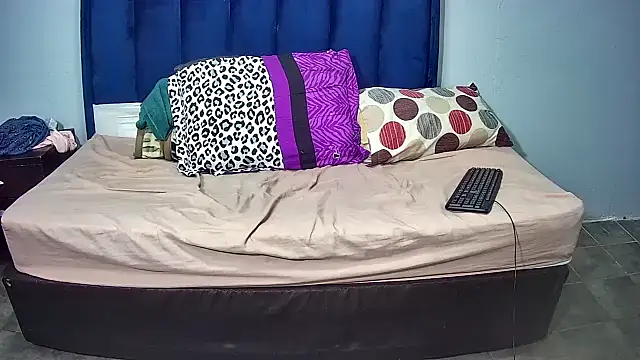 Exotic_FreakyQueen Live XXX-chat