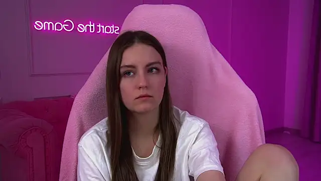 SofiaSarvain's Live XXX Chat