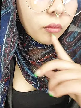 Elinaax: απευθείας συνομιλία ΧΧΧ