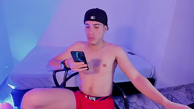 Chatroom XXX en direct de Axel__fierro