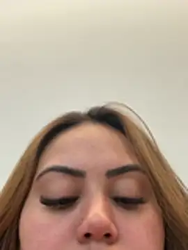 lariic – Naživo XXX chat