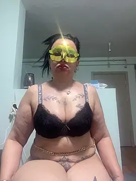 Show modela Etopya2388 na web-kameri