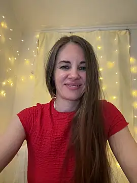 LucieMack élő XXX-chatje