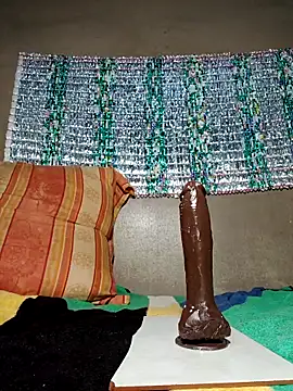 khetyvileのライブXXXチャット