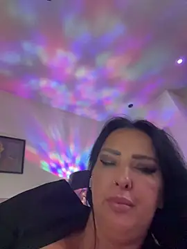 TiffanyRoxx webcam show