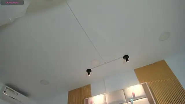 Taylor_Royal_ live XXX chat