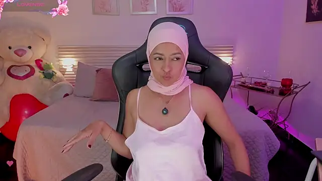 New_Arab_Kingdom Pertunjukan Webcam