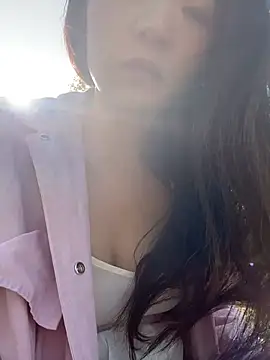 xiaochengzi505 在線直播表演