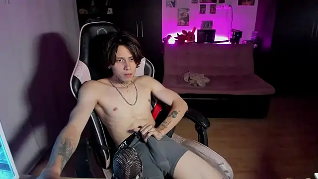 xIce_Boy Live XXX-Chat