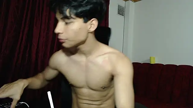 Marck-Pro: διαδικτυακό σόου στην κάμε ρα