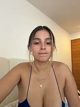 oriana_zoeee Adlı Modelin Canlı XXX Sohbeti