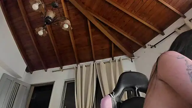 IsaFontanna: вебкам-шоу