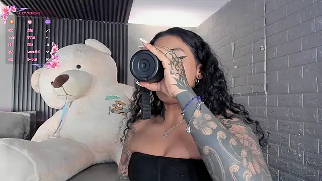 Czat XXX na żywo – magic_marg