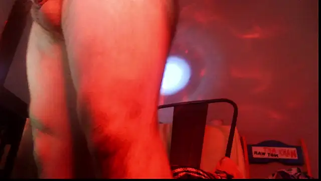 Pokazy przed kamerką – SexWorkerX