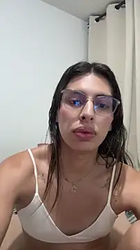 XXX chat uživo modela RoxelyTs