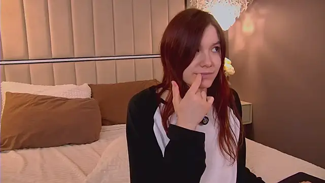 Katie_Fairy élő XXX-chatje