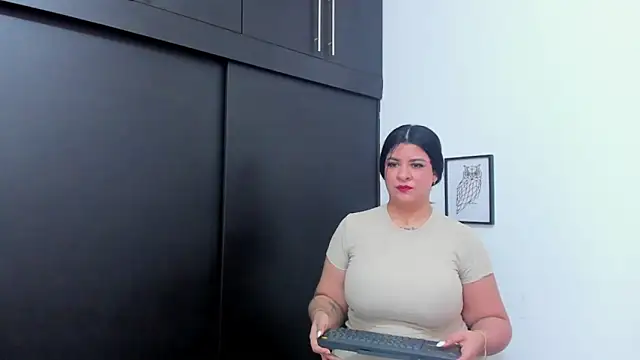 Živý XXX chat Katty_West