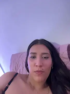 Isabellaa_Joness 现场XXX聊天