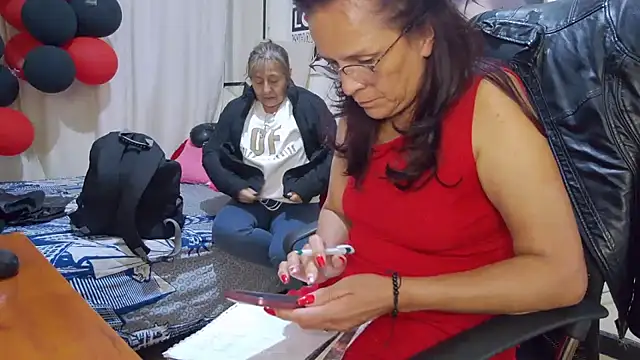 nicoltatiana_のライブXXXチャット