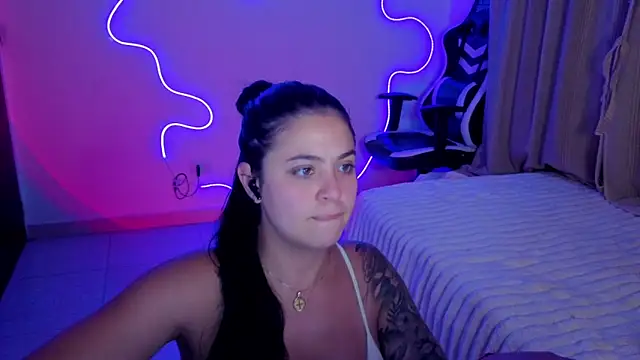 Chat XXX en directo de Victoryyy_