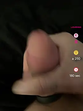 69FanausFR: διαδικτυακό σόου στην κάμερα