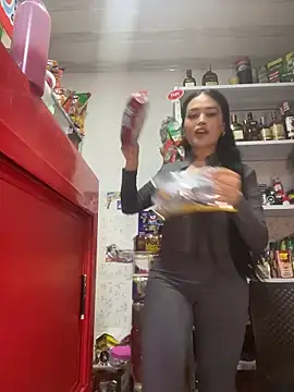 Sara_fun live XXX chat