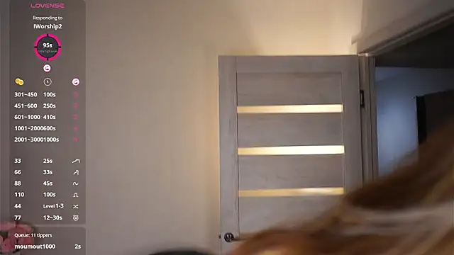 MarlinVarian's Live XXX Chat