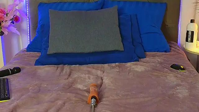 Chat +18 de Ariana_Petite ao vivo