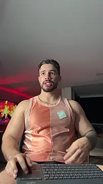 Pertunjukan Kamera Web Valenthino_Salvatore