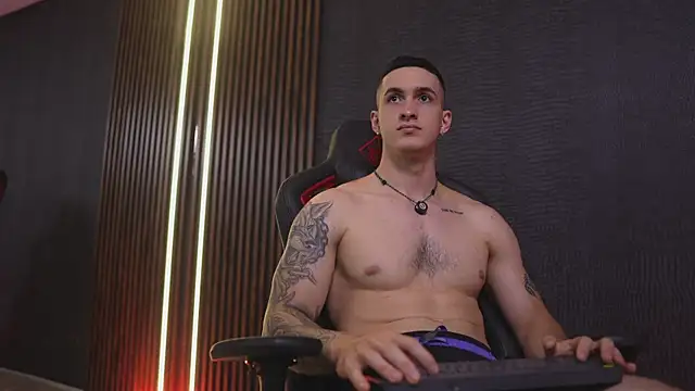 JacksonOlsenn Live XXX Chat