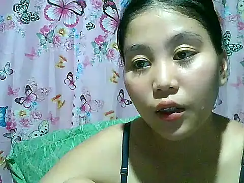 Chatroom XXX en direct de SexyAsianPussy4u