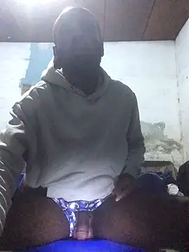 Bbklaq: διαδικτυακό σόου στην κάμερα