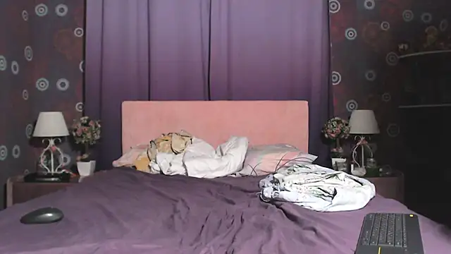 Chat XXX en directo de SquirtyAlice