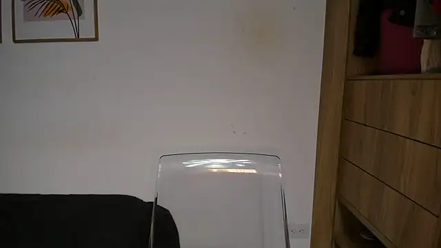 Bloom_Noor élő XXX-chatje