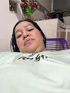 Lovelipsbig's Live XXX Chat