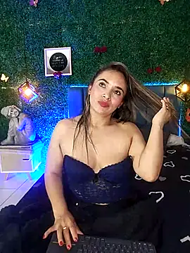 Chat +18 de Kiaraa88 ao vivo
