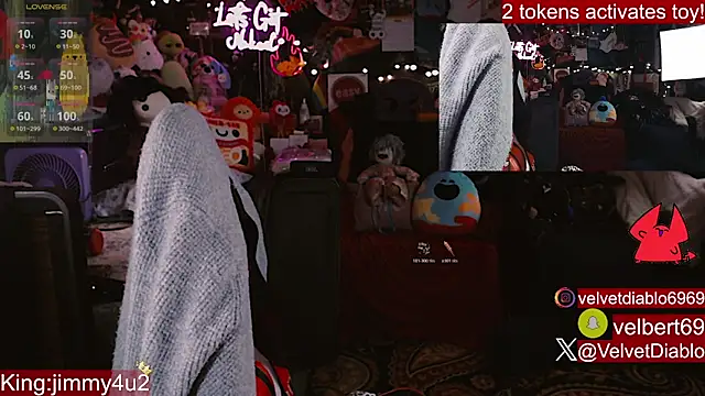 Chat +18 de VelvetDiablo ao vivo