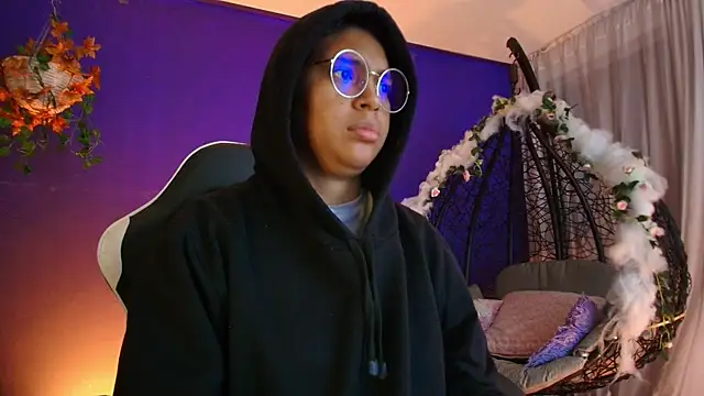 Emmapark_ Chat XXX live